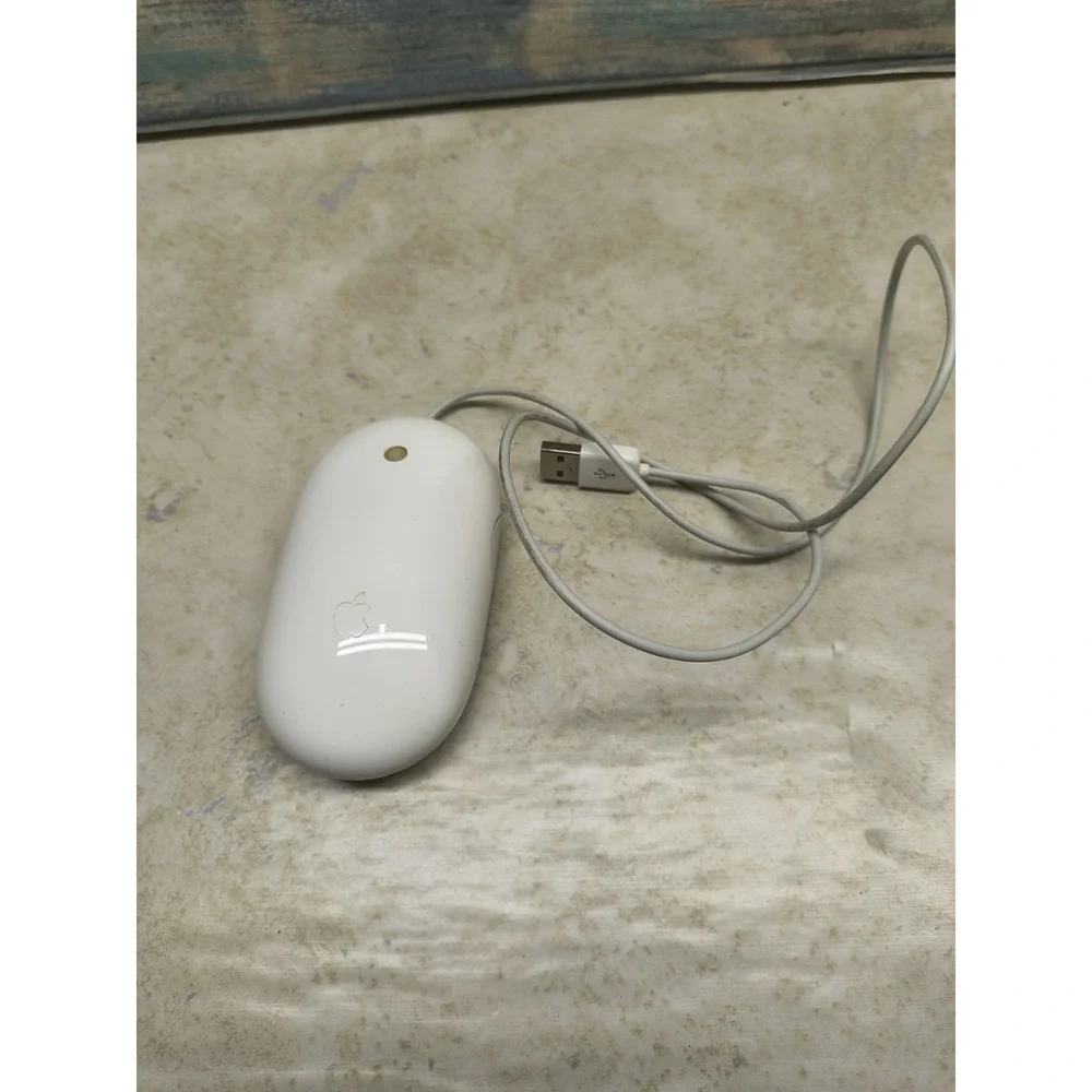 Apple USB Wired Optical‎ Mouse (A1152)